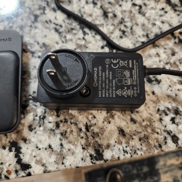 Nomad Base Station Apple Watch Edition - Picture 9 of 9